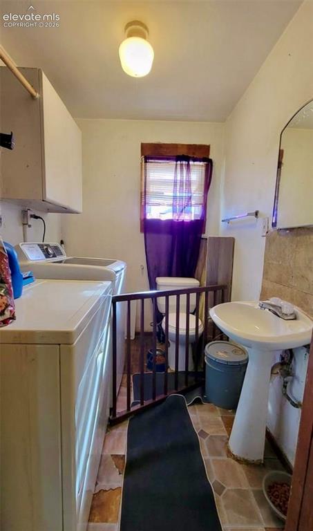 Image 6 of 12: Laundry