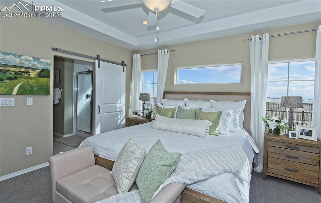 Image 16 of 30: Bedroom