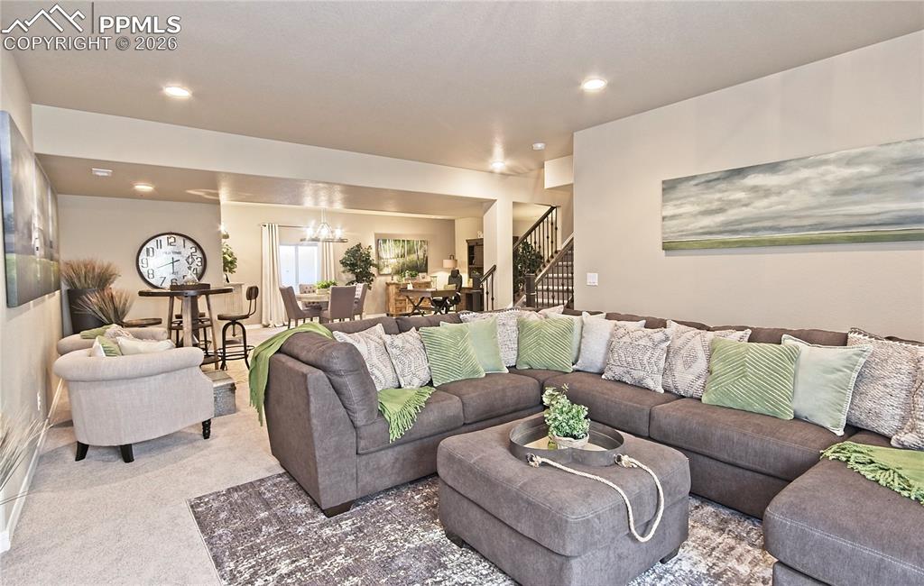 Image 28 of 30: Living Room