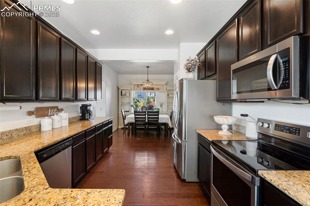 Image 12 of 38: Kitchen