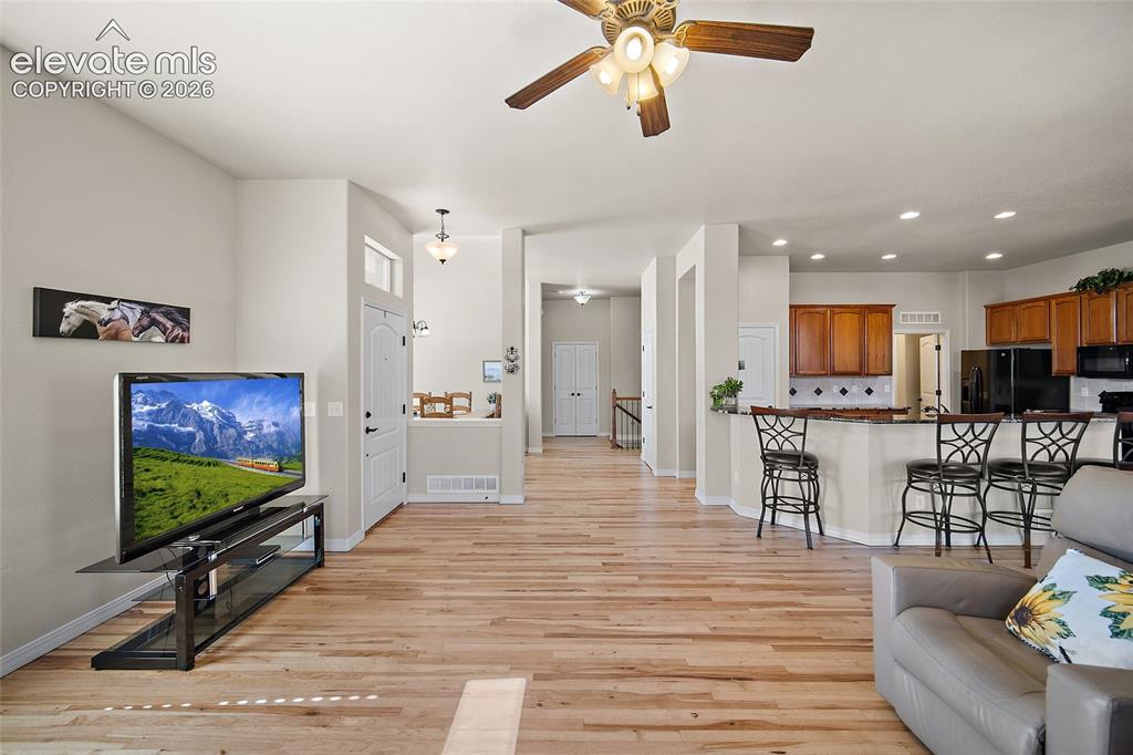 Image 11 of 39: Living Room