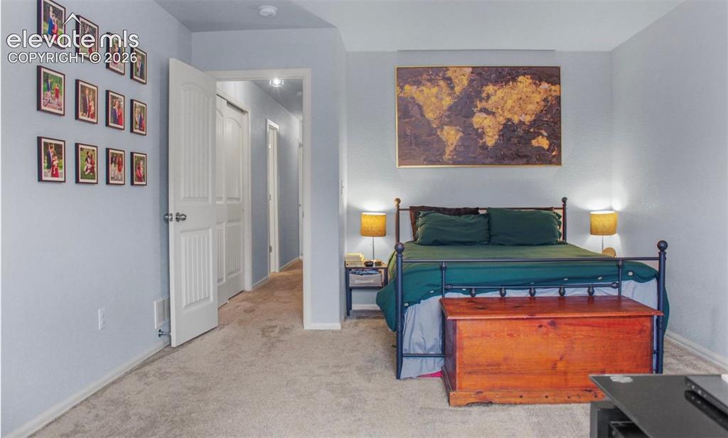 Image 10 of 19: Bedroom