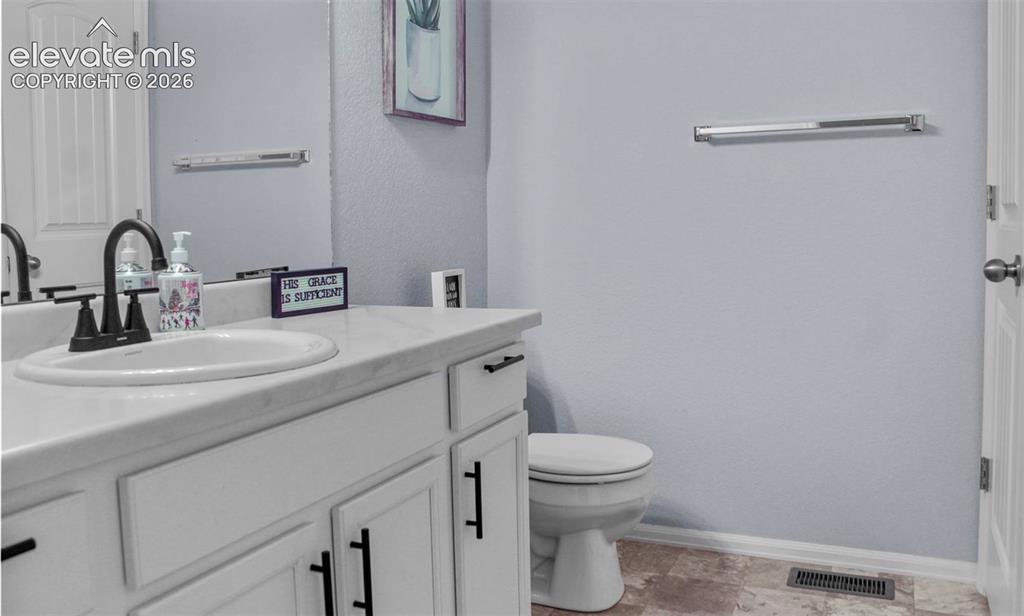 Image 17 of 19: Full Secondary Bathroom