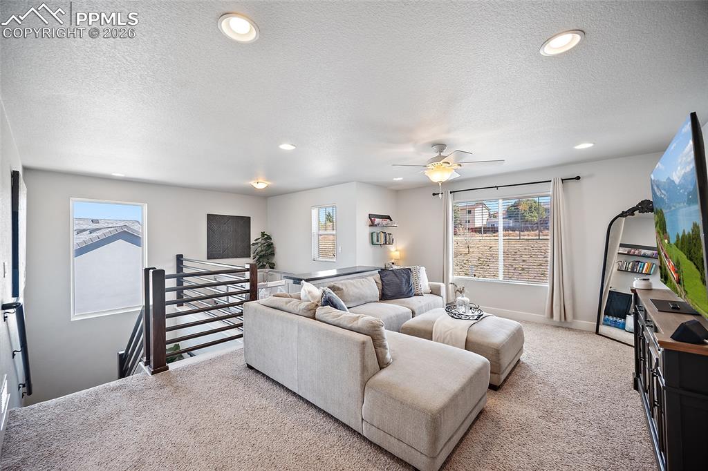 Image 24 of 49: Family Room