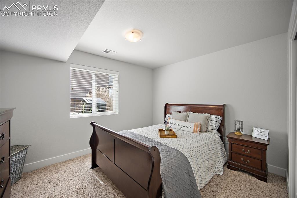 Image 41 of 49: Bedroom