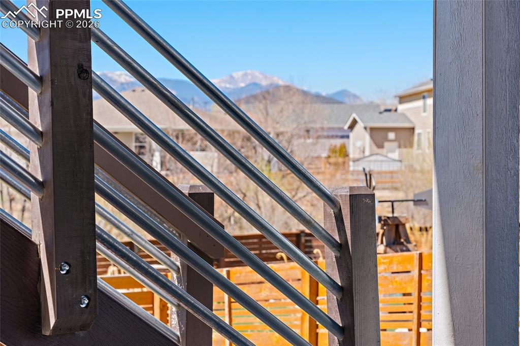 Image 43 of 49: Deck