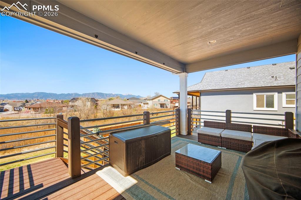 Image 44 of 49: Deck