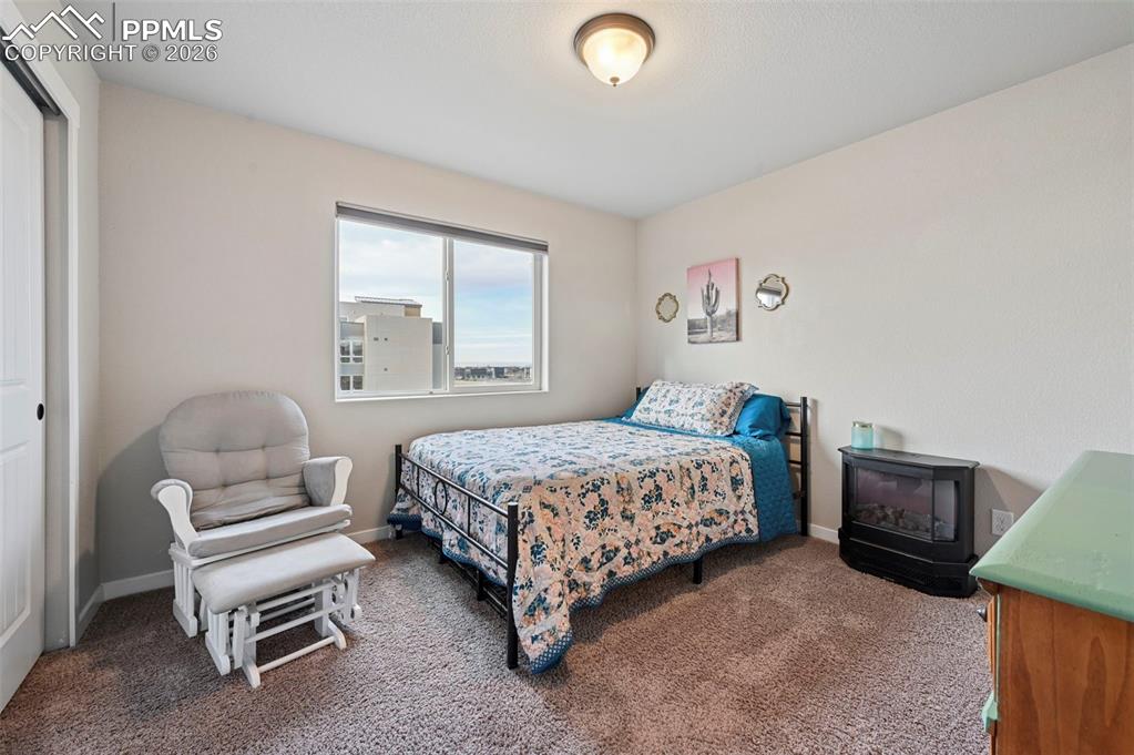 Image 14 of 43: Living Room