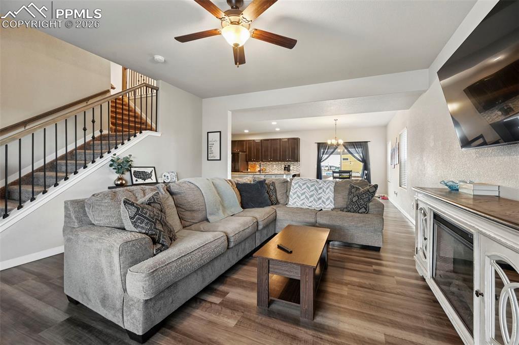 Image 5 of 43: Living Room