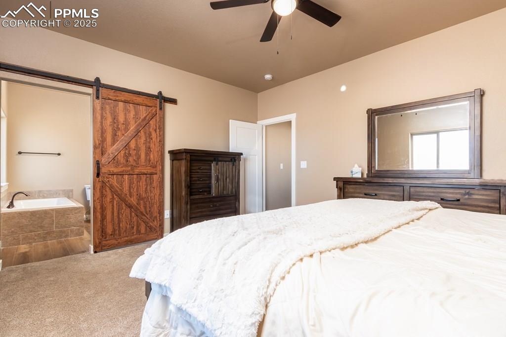 Image 15 of 36: Bedroom