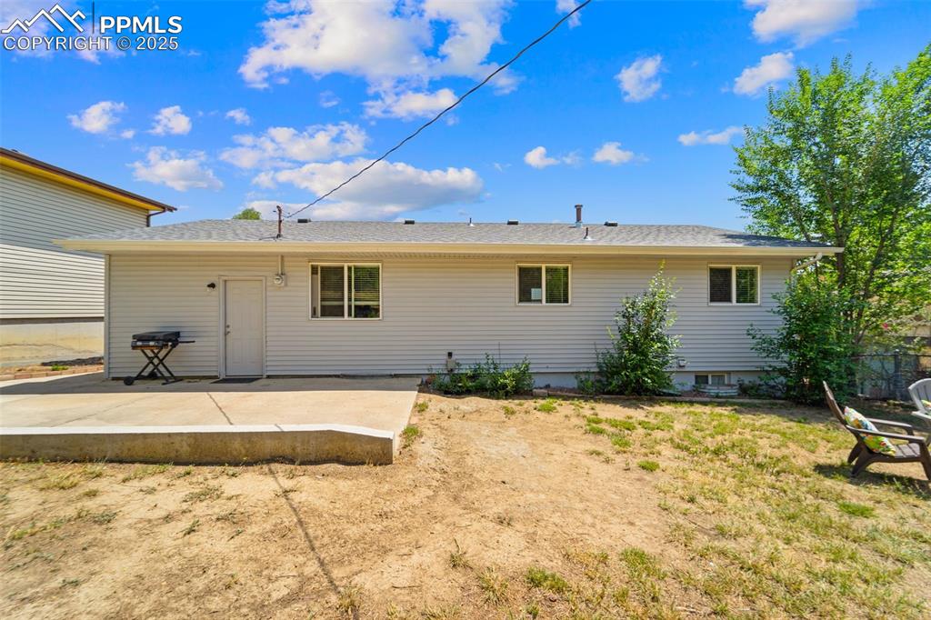 Image 34 of 48: Back of Structure