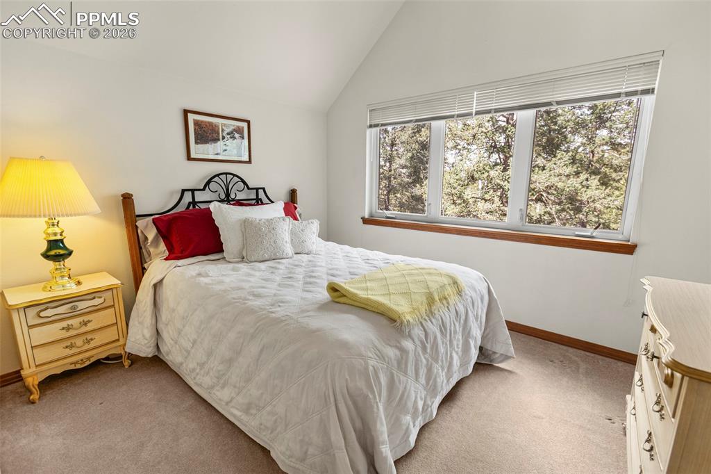 Image 17 of 26: Upper Level Office