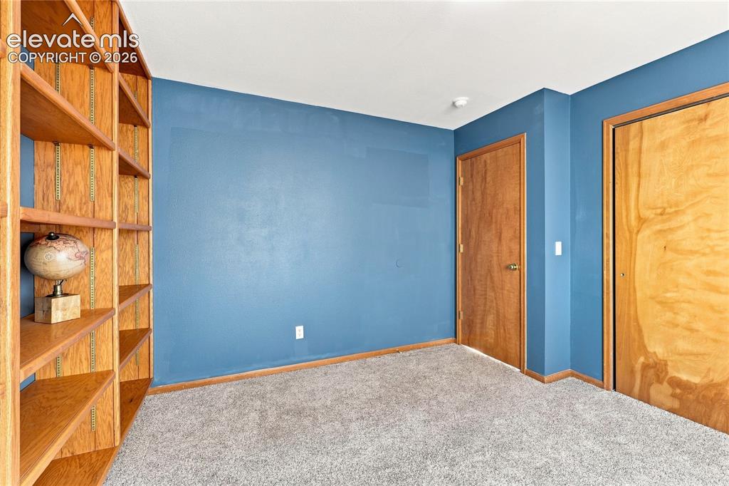 Image 11 of 27: Maing level Bedroom/office.....