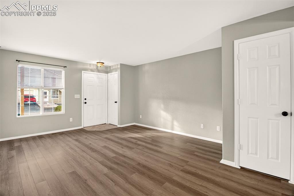 Image 5 of 24: Additional storage space with built-in shelving.