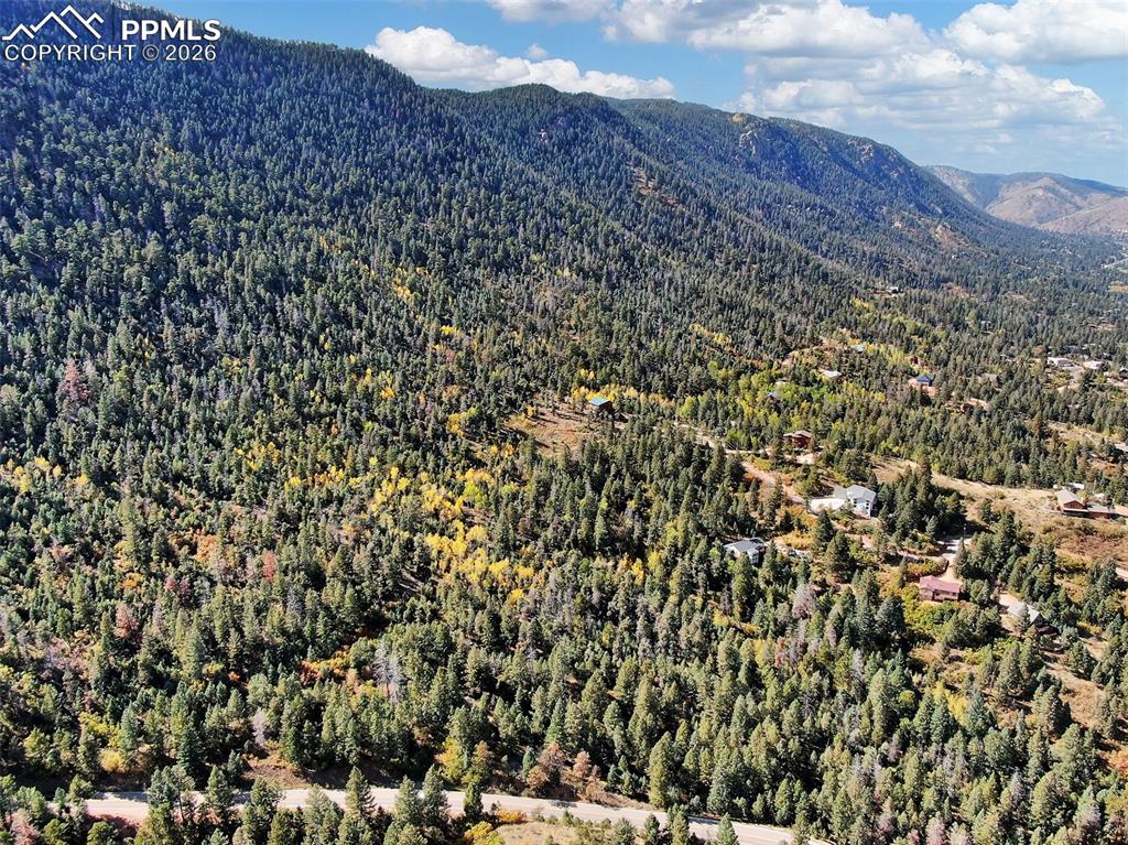 Image 10 of 10: View