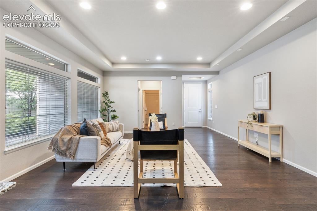 Image 9 of 30: Living Room