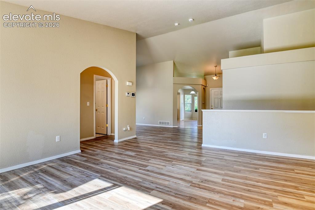 Image 18 of 49: Living Room