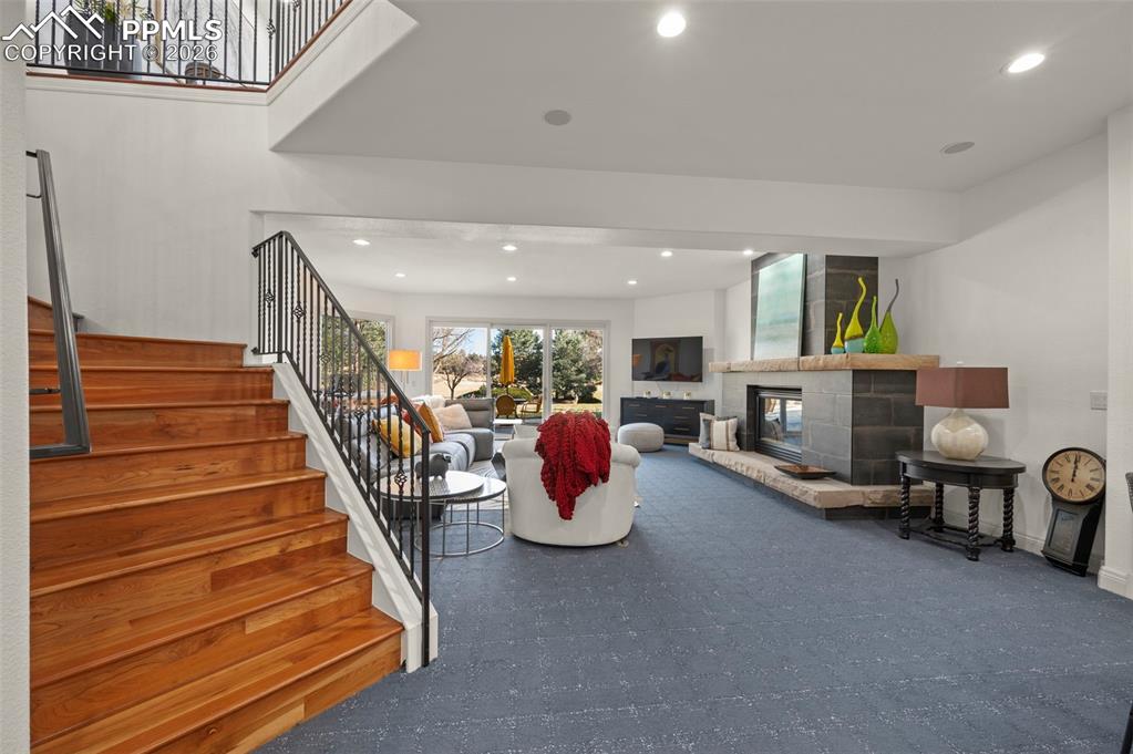 Image 35 of 50: No Description Available