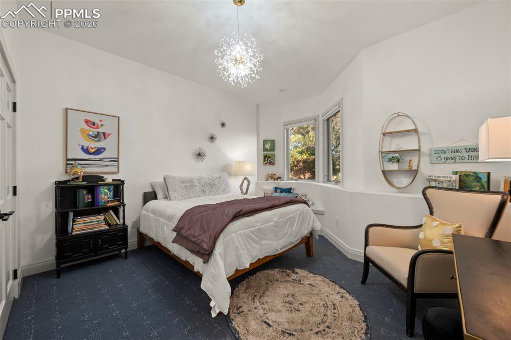 Image 40 of 50: No Description Available