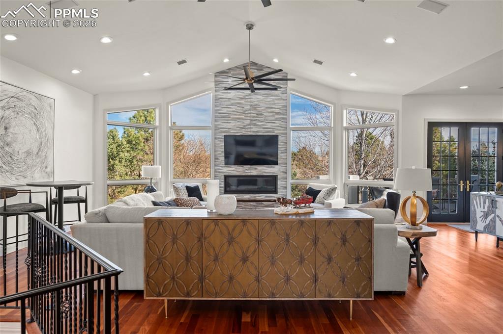 Image 7 of 50: No Description Available