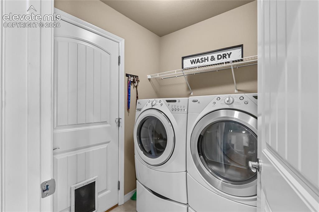 Image 9 of 37: Laundry