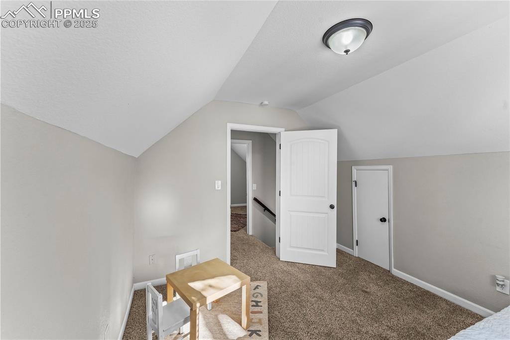 Image 18 of 23: Bonus Room