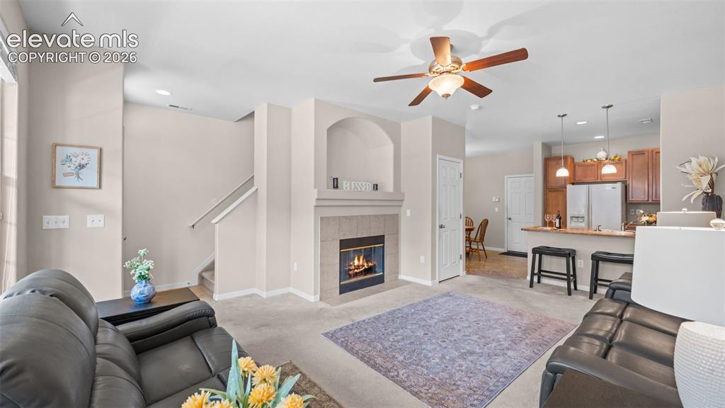 Image 6 of 25: Living Room