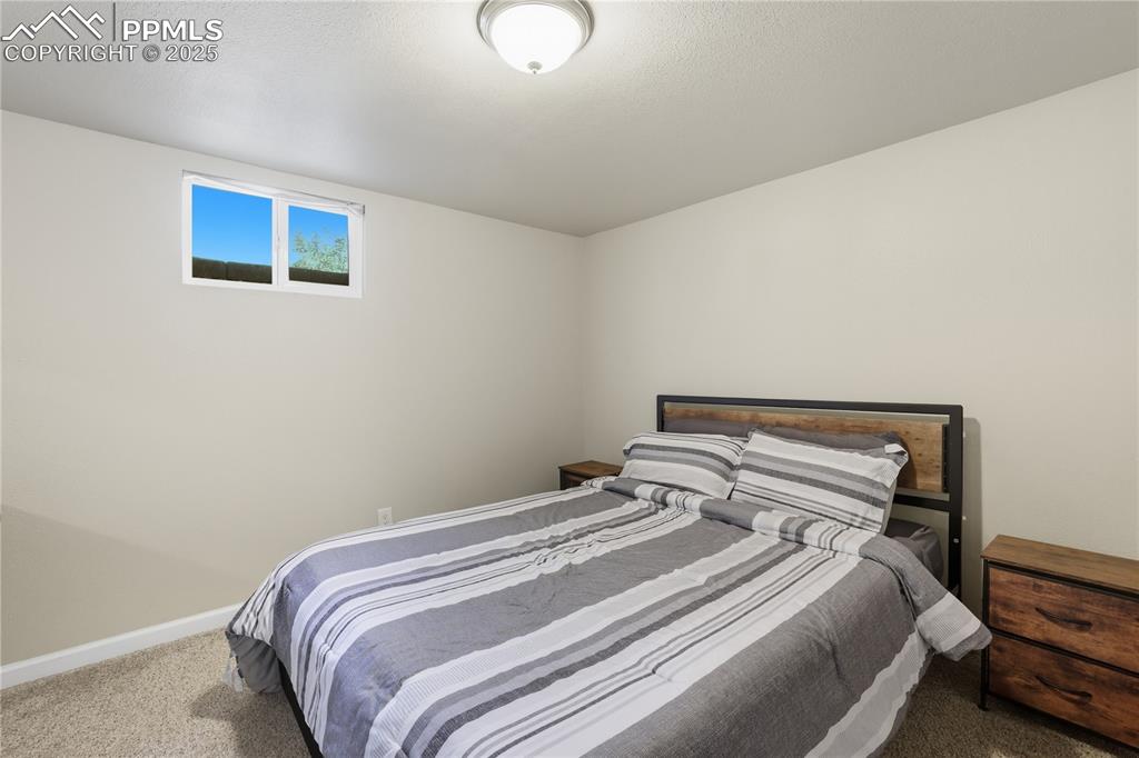 Image 18 of 39: Bedroom