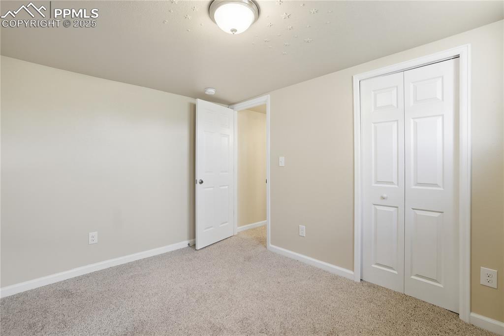 Image 21 of 39: Bedroom