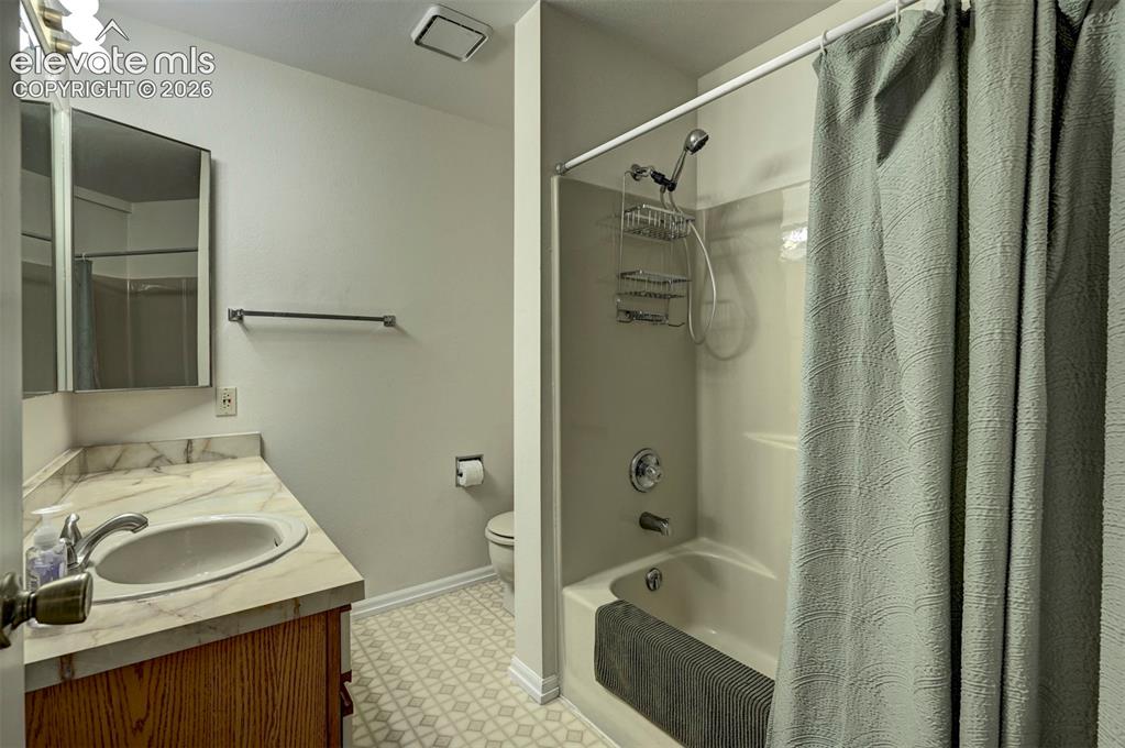 Image 15 of 25: Another view of the Bathroom