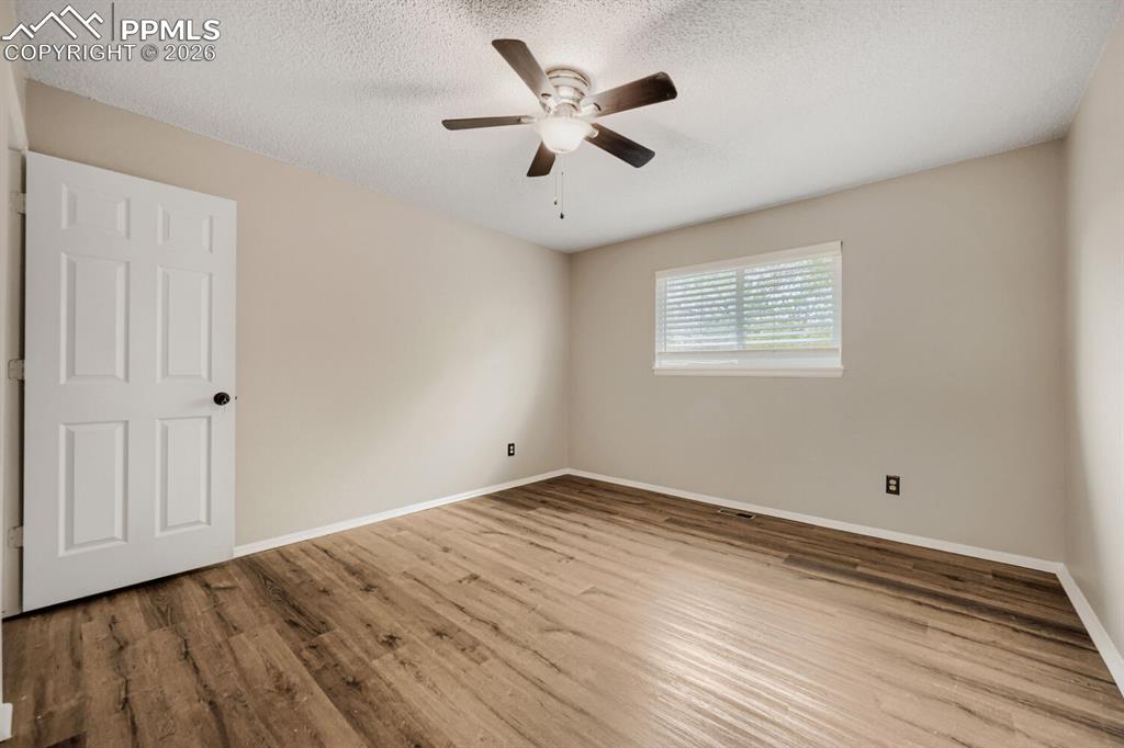 Image 23 of 30: Master Bedroom