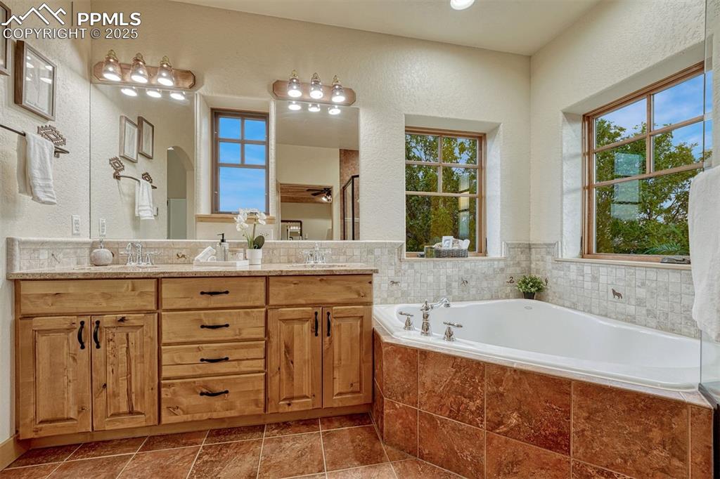 Image 18 of 40: Master Bathroom