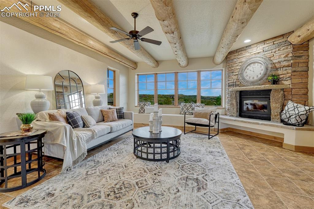 Image 9 of 40: Living Room