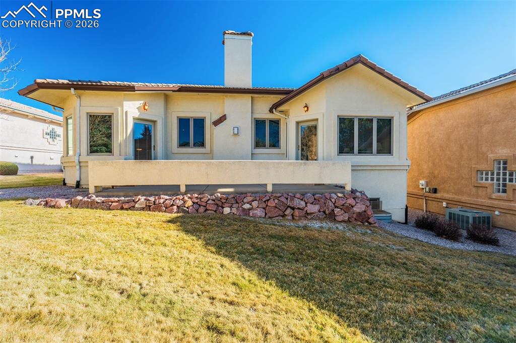 Image 45 of 49: Back of Structure