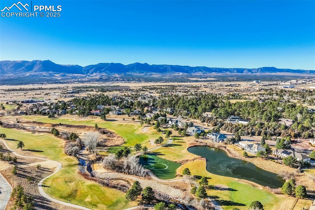 Image 48 of 49: Did we mention steps from the golf course?