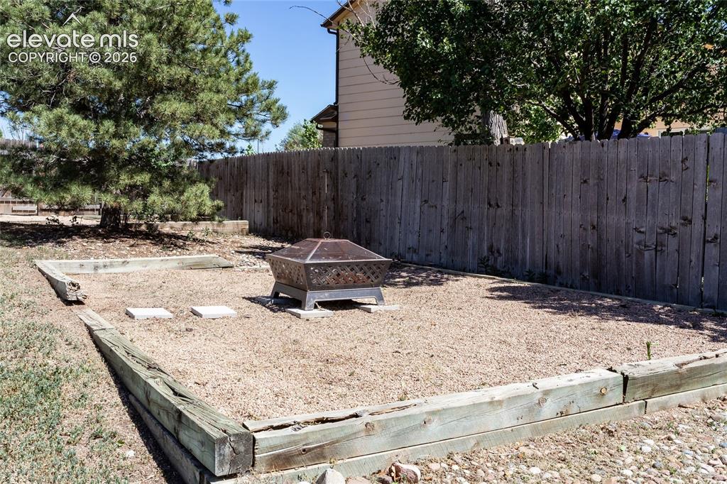 Image 50 of 50: Nice area for a fire pit!