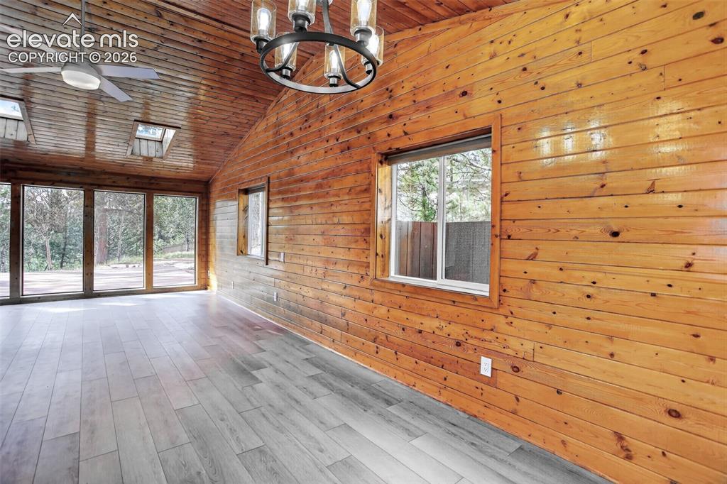 Image 8 of 19: Living Room
