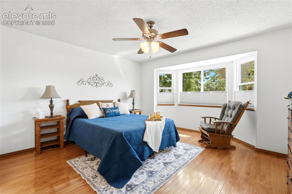 Image 11 of 32: Bay window in Primary Bedroom