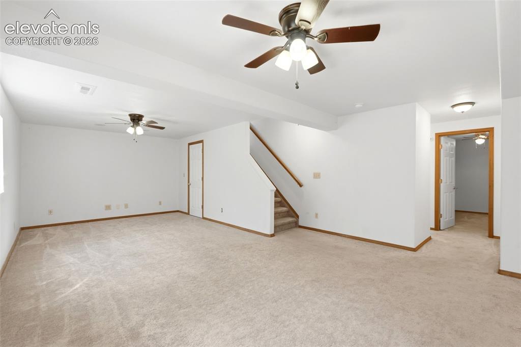 Image 22 of 32: Family Room