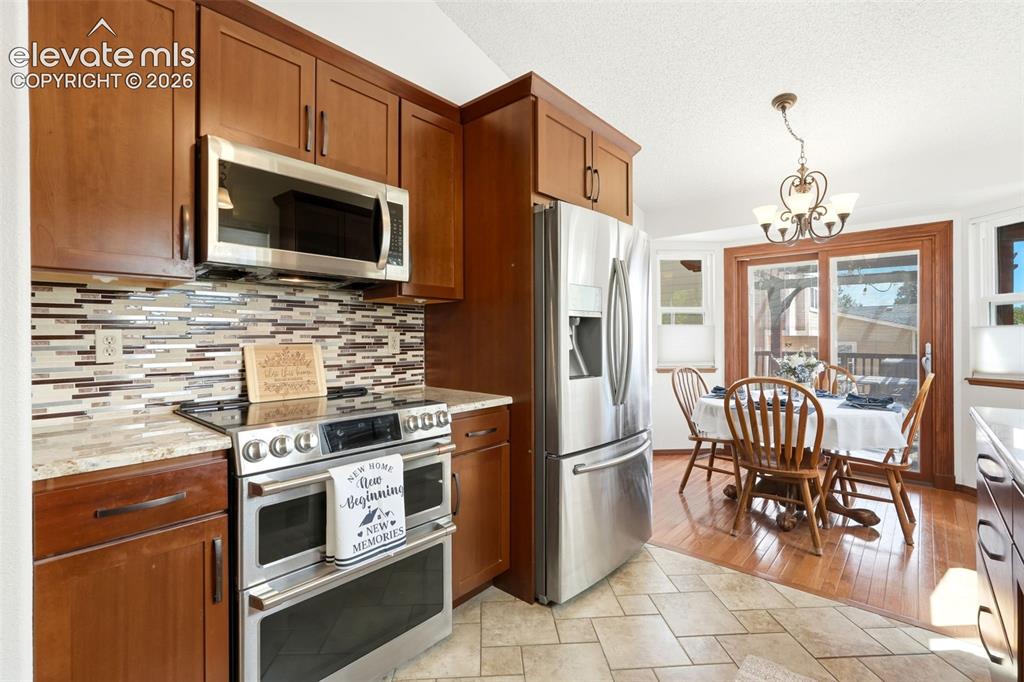 Image 8 of 32: Cafe Oven for your favorite recipes!