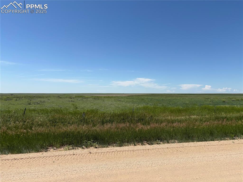 Image 6 of 7: View of undeveloped land with rural landscape