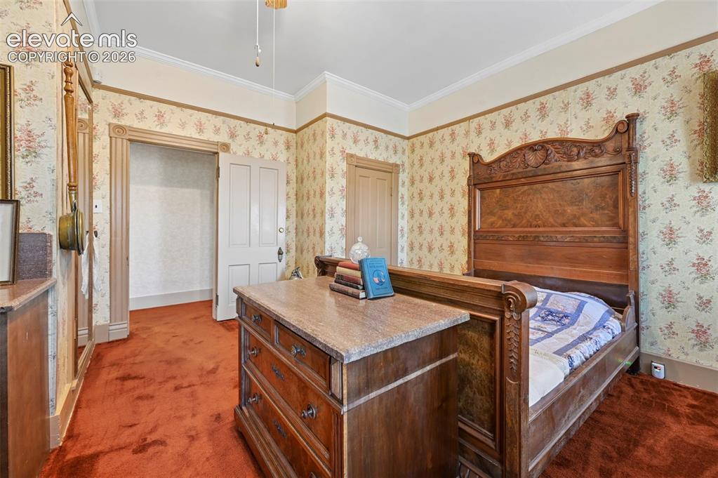 Image 13 of 28: Bedroom