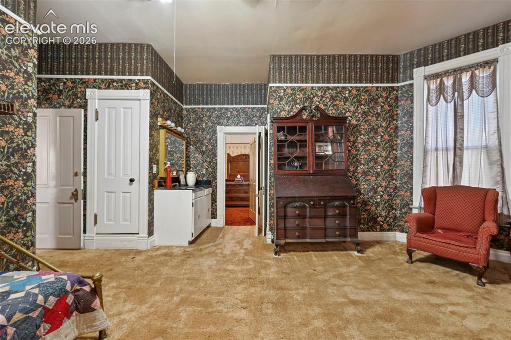 Image 9 of 28: Bedroom