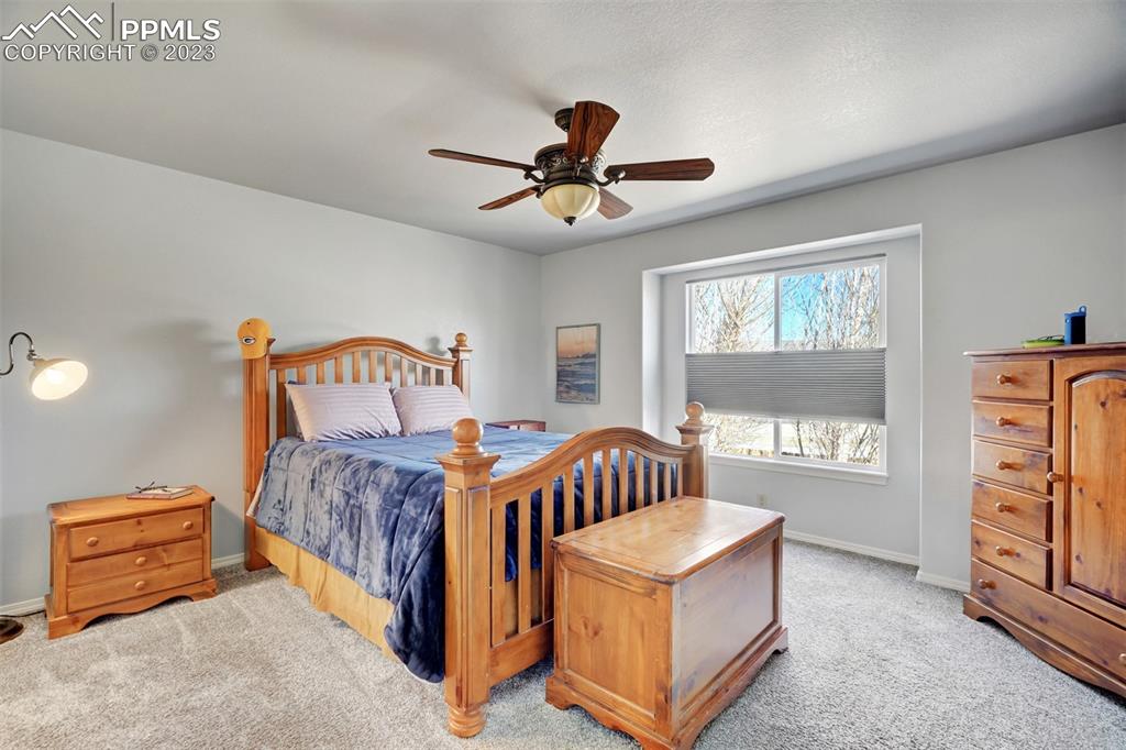 Listing 2329997, Image 17 of 50