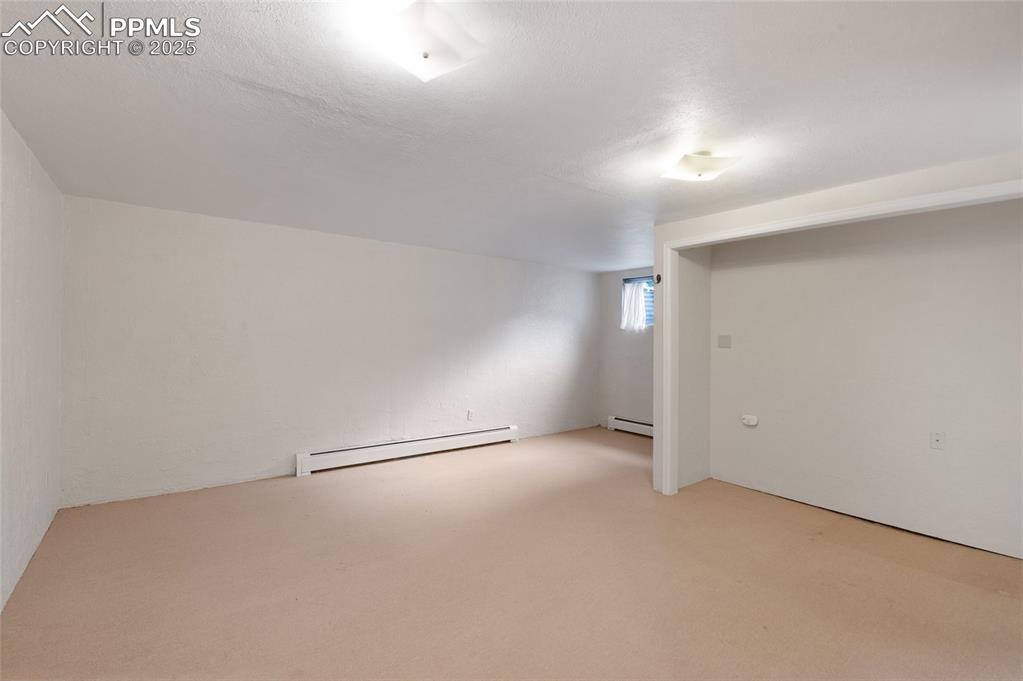 Image 30 of 40: Basement