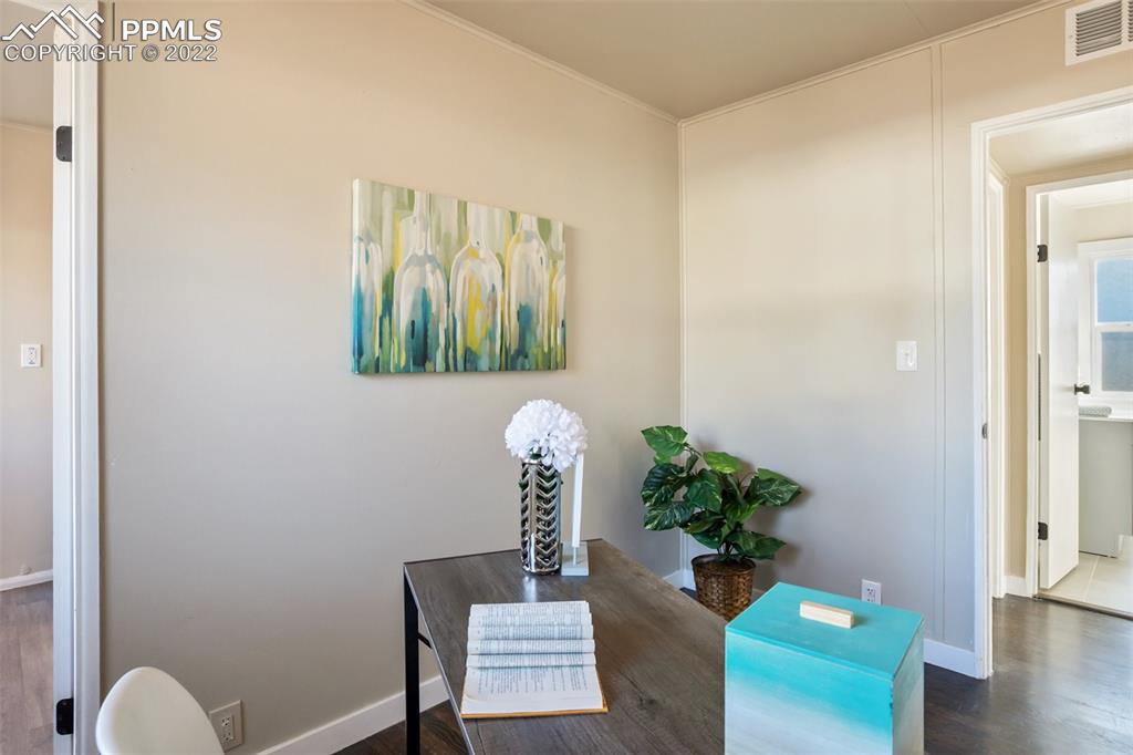 Listing 2332013, Image 27 of 35