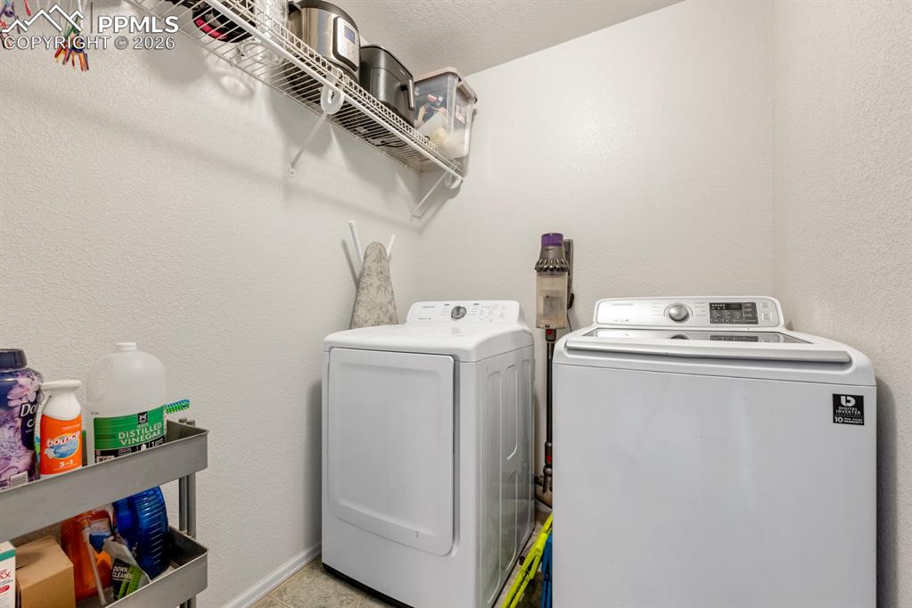 Image 9 of 38: Laundry