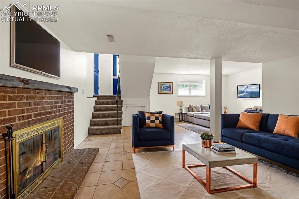 Image 27 of 45: Virtually Staged 