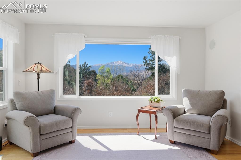 Image 7 of 48: Living Room