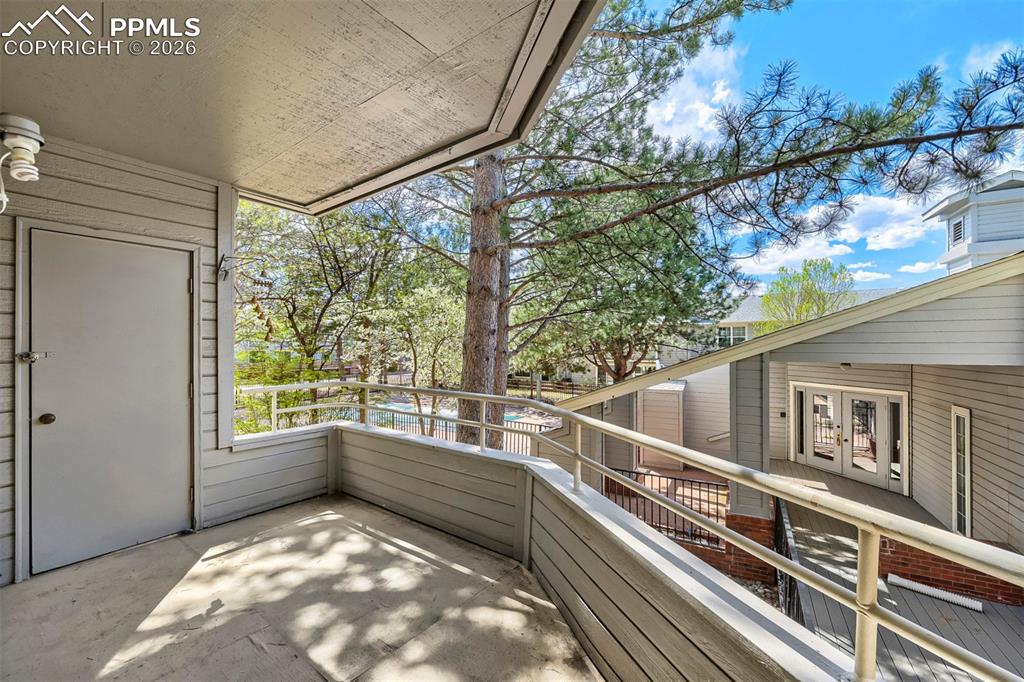 Image 19 of 29: Balcony